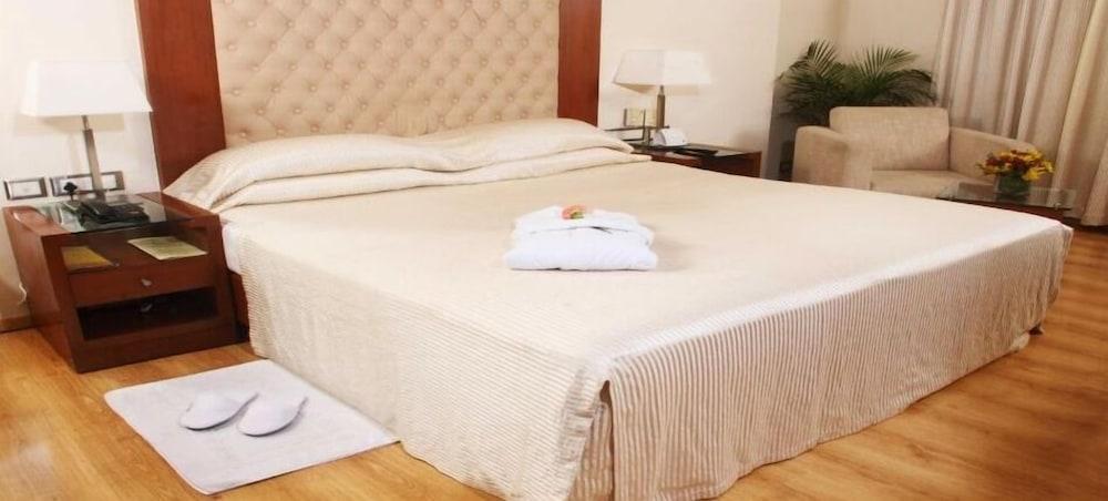 The Chevron Orchards