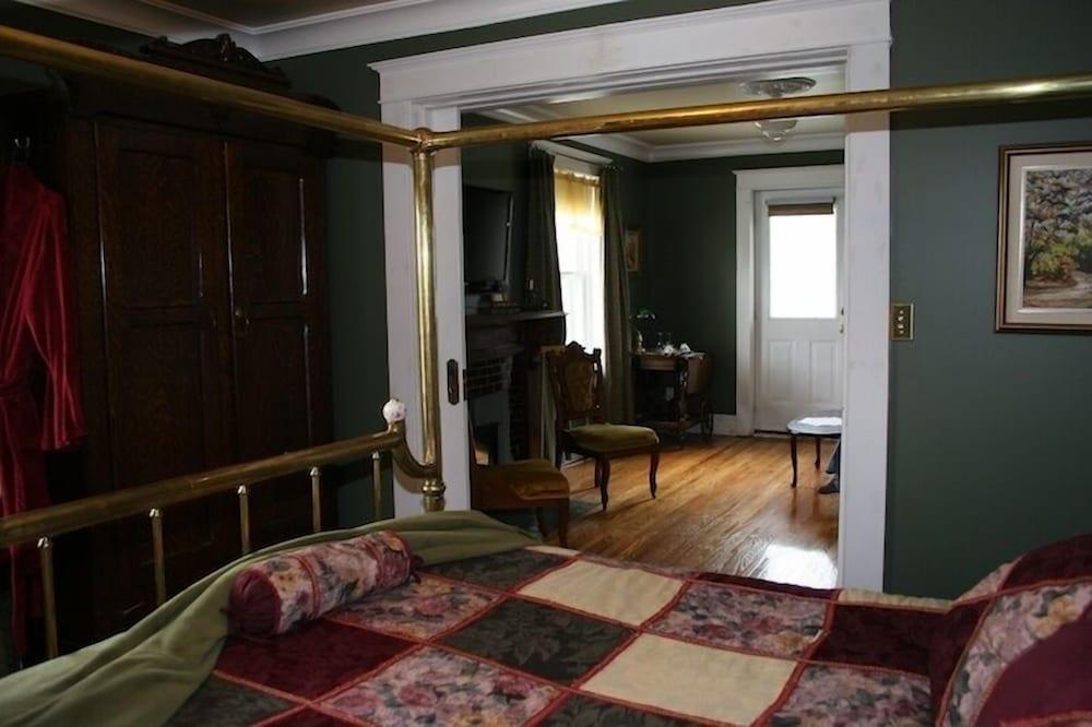 Wakamow Heights Bed & Breakfast