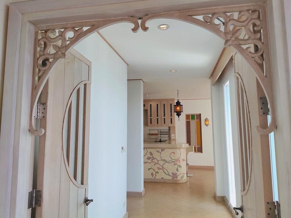 Ratana Hotel Chalong