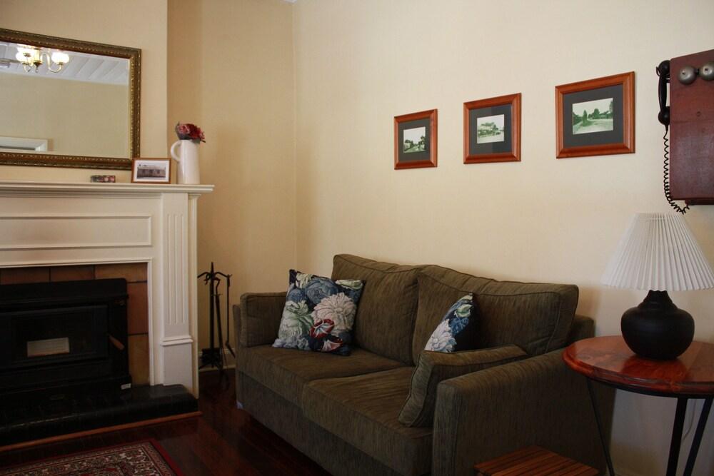 Greenock's Old Telegraph Station