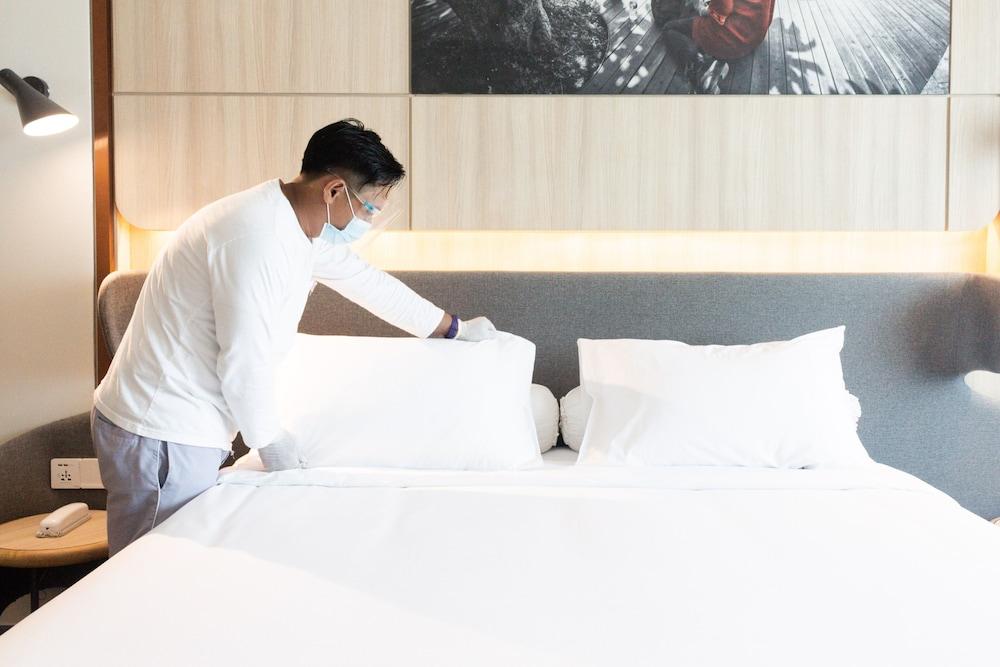 HARRIS Hotel & Conventions Kelapa Gading Jakarta