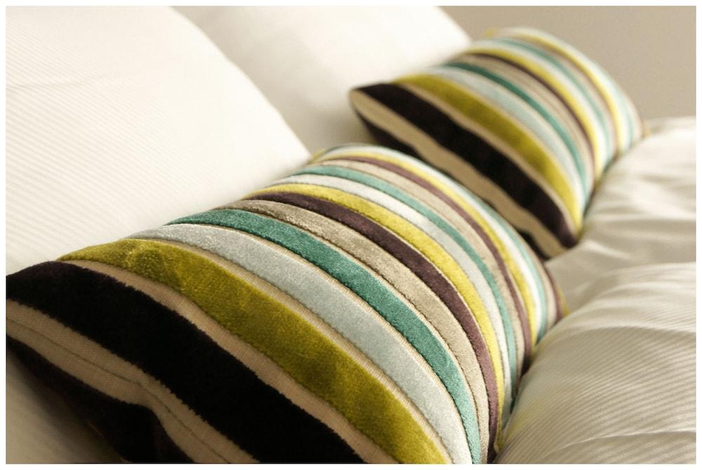 PLATZHIRSCH ZÜRICH - Downtown Boutique Hotel & Sushi Lounge