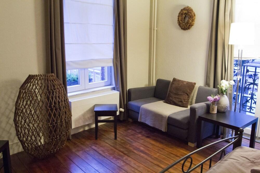 Brussels@Heart Guesthouse