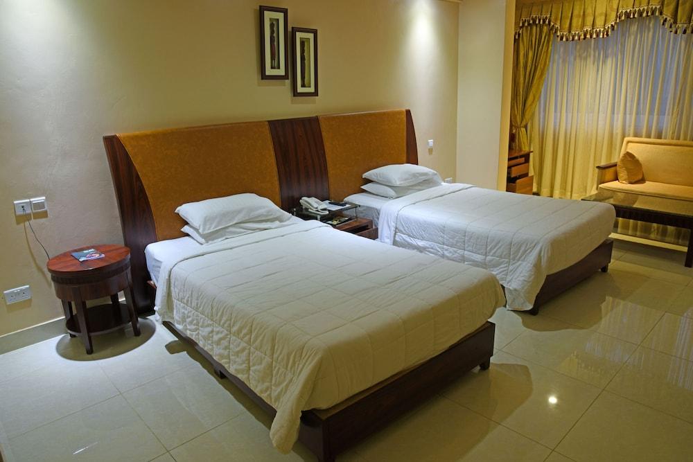 Imperial Golf View Hotel