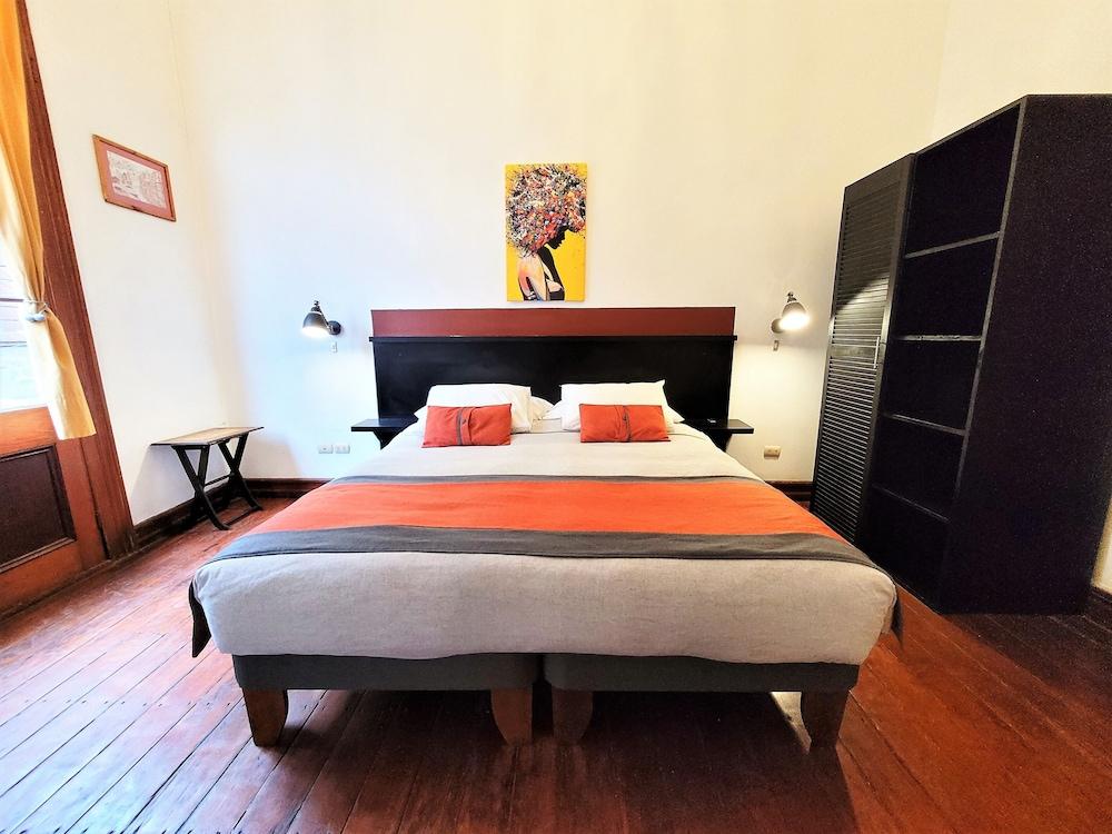 Maki Hostels & Suites Valparaiso