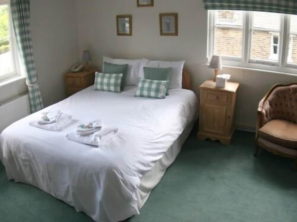 The Greyhound Inn Aldbury