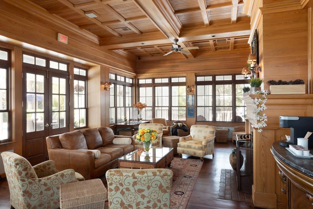 The Cottages on Charleston Harbor