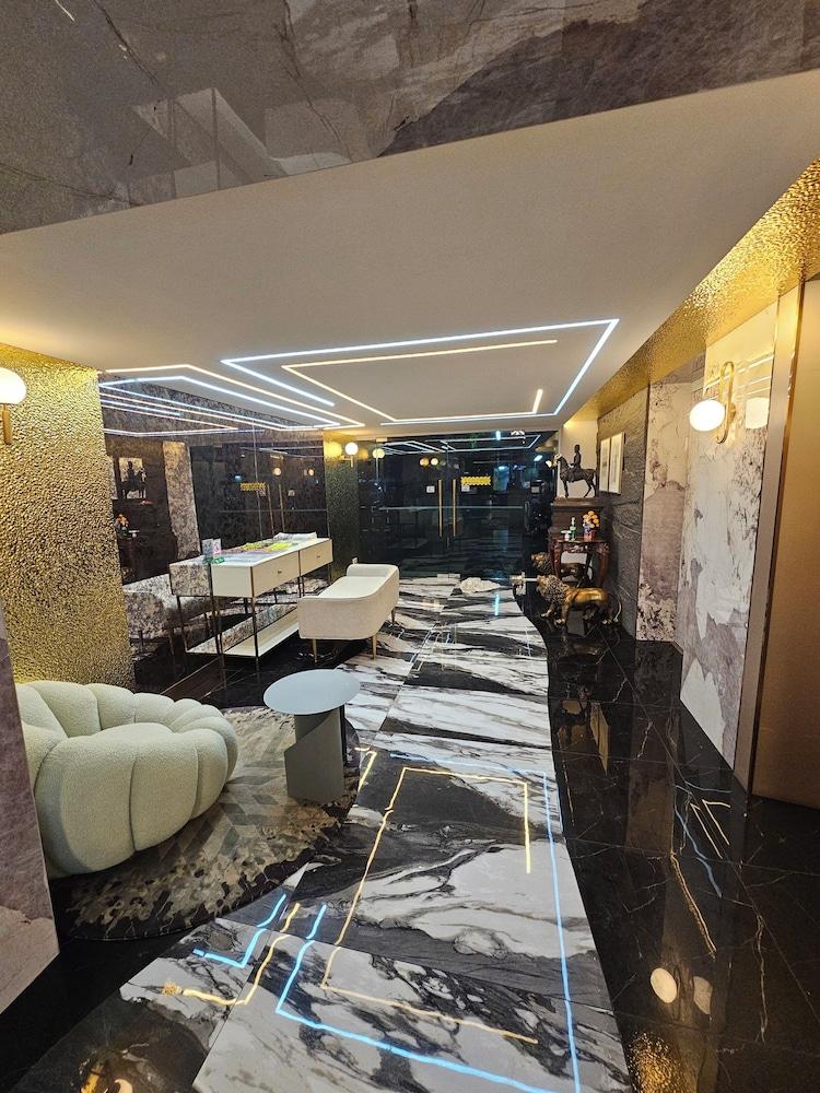 The Park Residence at Bangkok