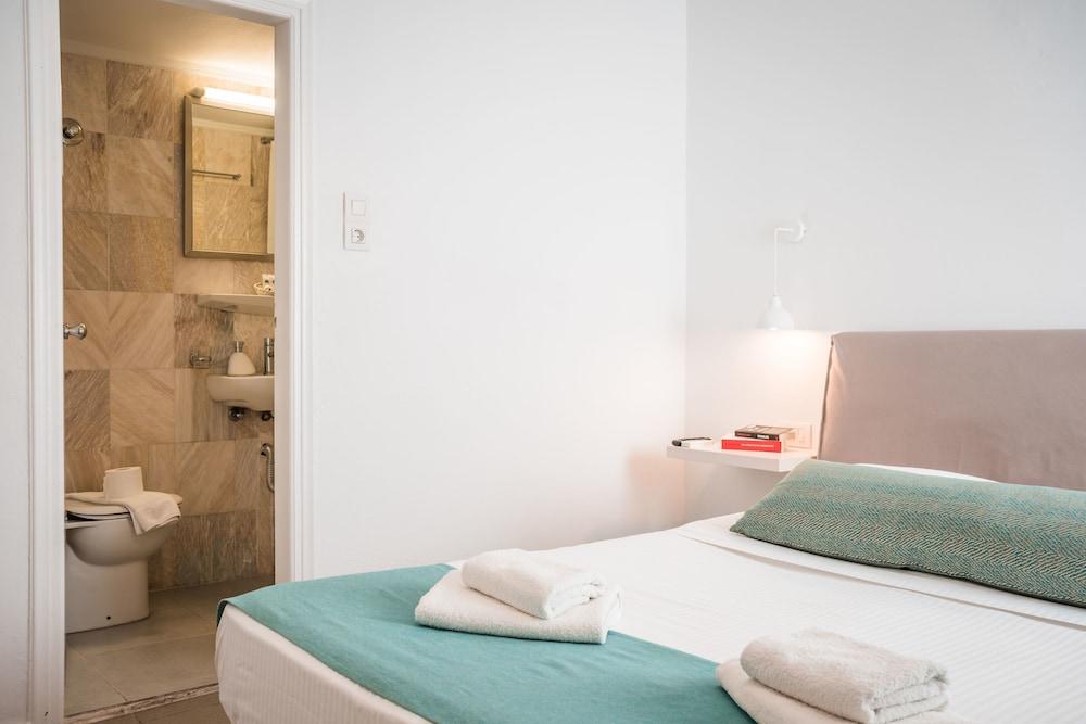 Sofia Hotel Santorini