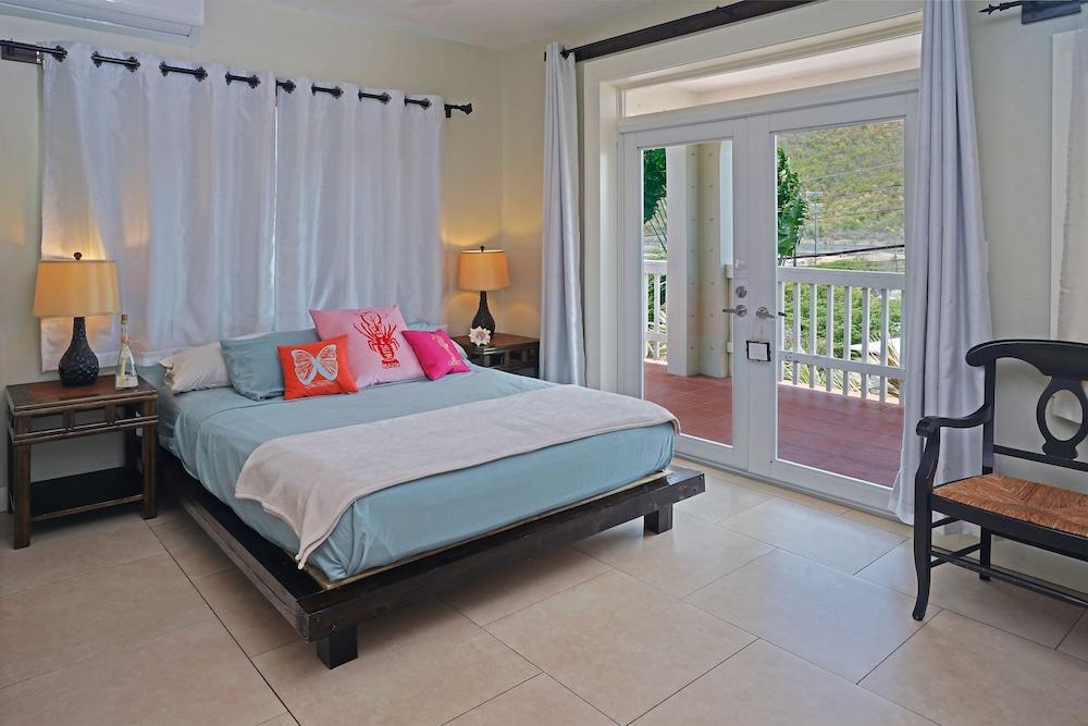 Two Sandals – A Boutique Hotel