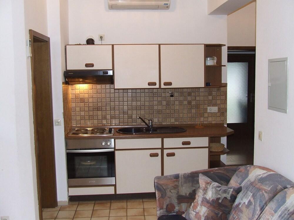 Apartmani Lozic