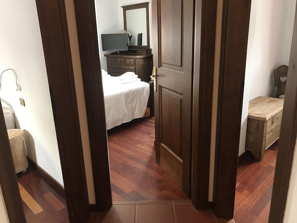 Alpen Hotel Chalet - Valdidentro