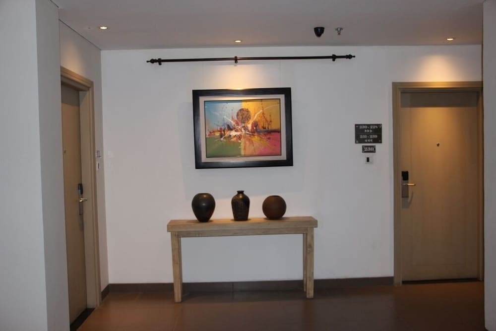 Gallery image 2