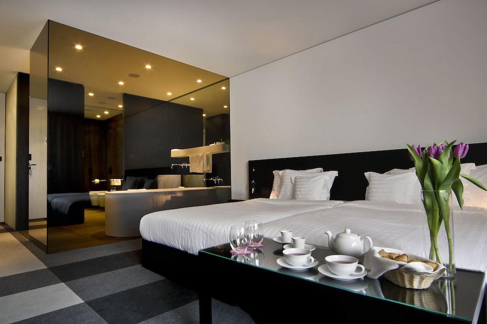 Graffit Gallery Design Hotel