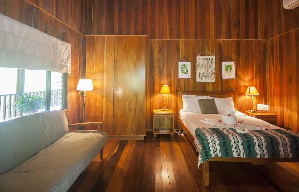 Finca Luna Nueva Lodge