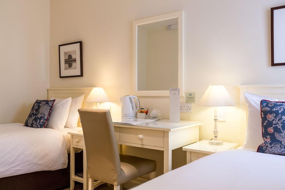 Abbeyfield By Chef and Brewer collection