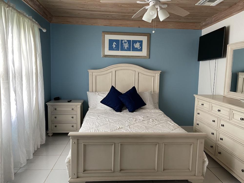 Sapphire Garden Townhouses