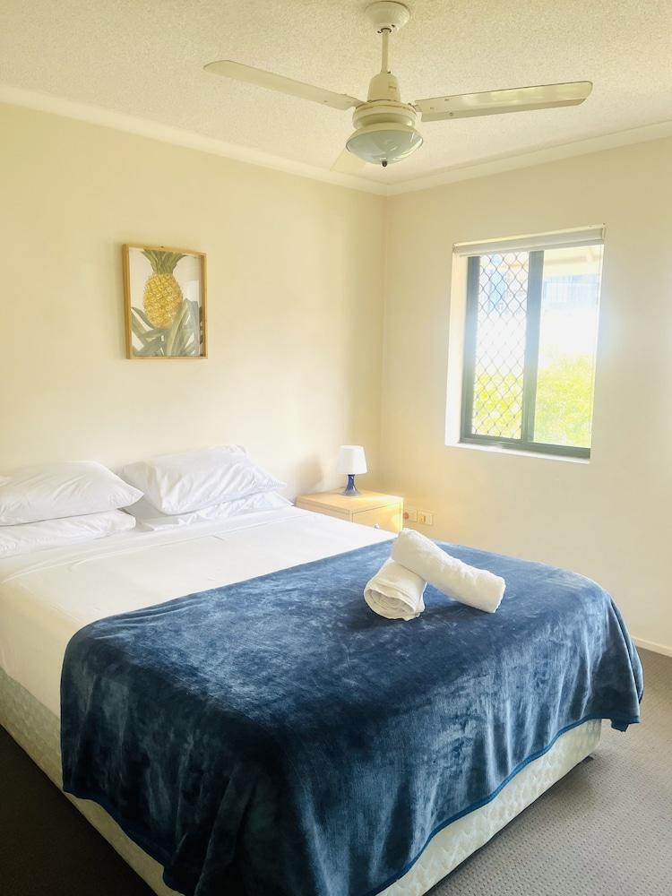 Spring Hill Gardens Apartments