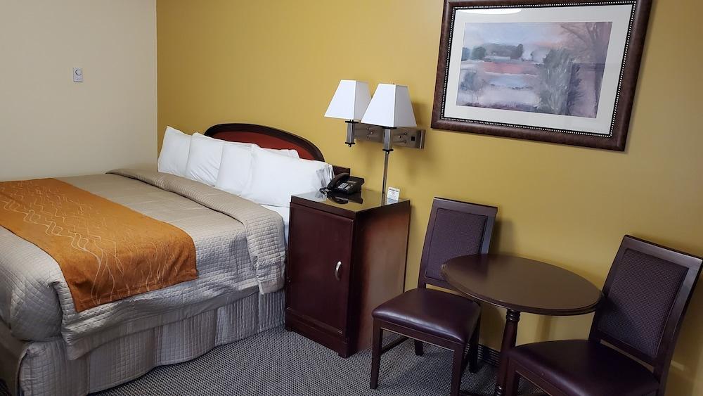 Imperial Fireside Inn