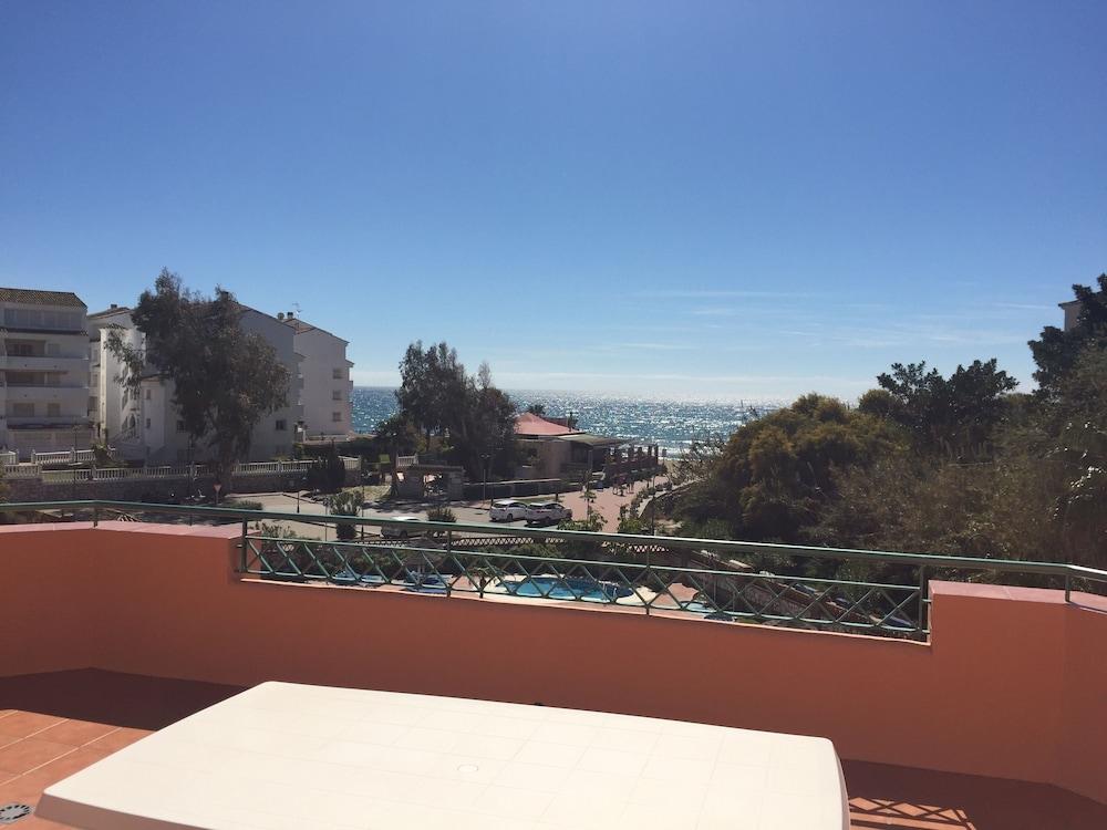 Marbella Beach Resort at Club Playa Real