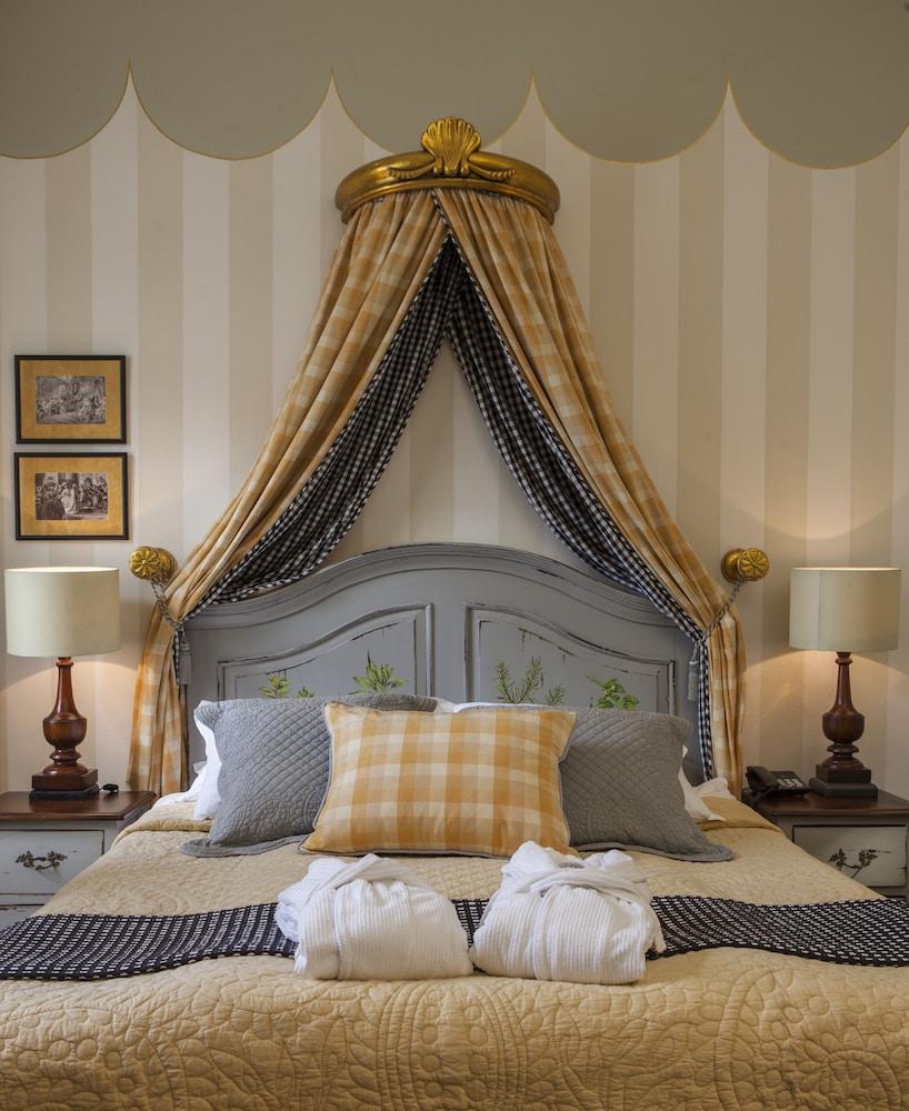 Hotel Château Amade