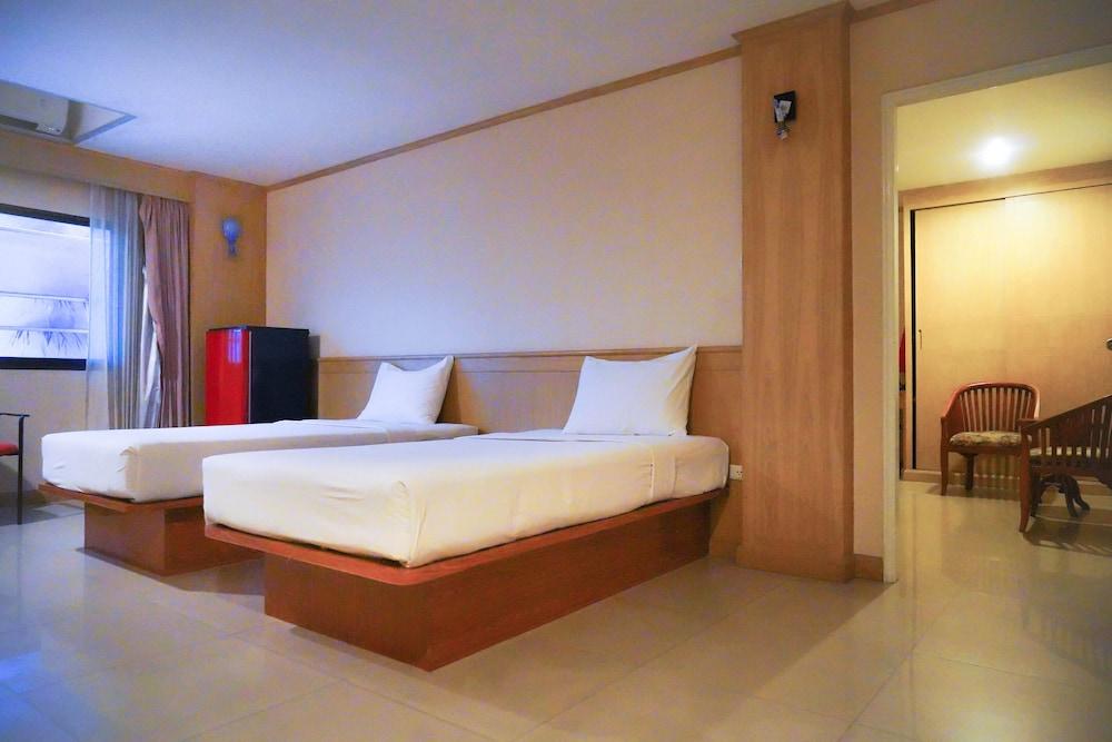 DT Hotel Pratunam (Dream Town)