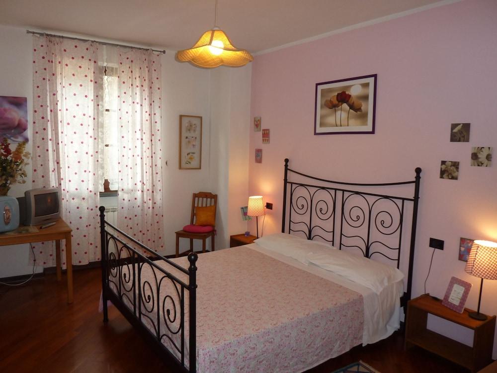 Antica Porta delle Cinque Terre