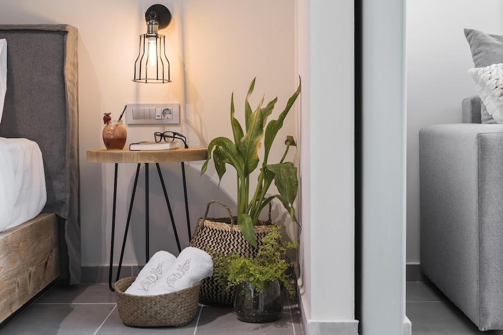 Villa Di Mare Seaside Suites