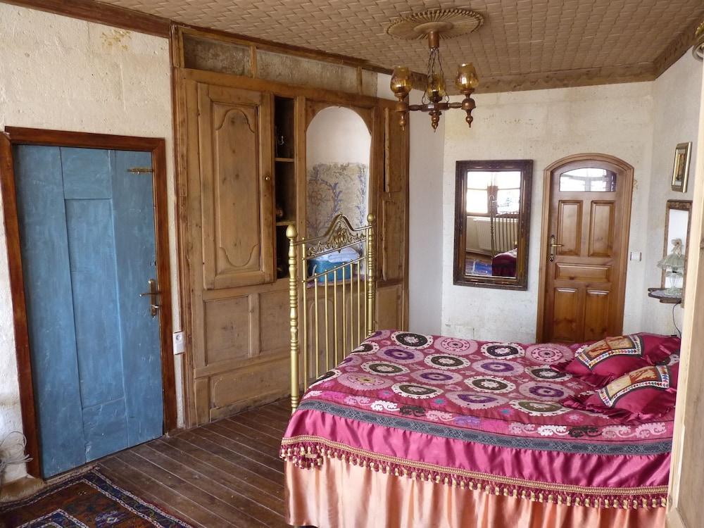 Buyuk Sinasos Konagi