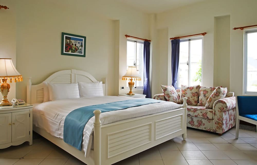 Papago International Resort