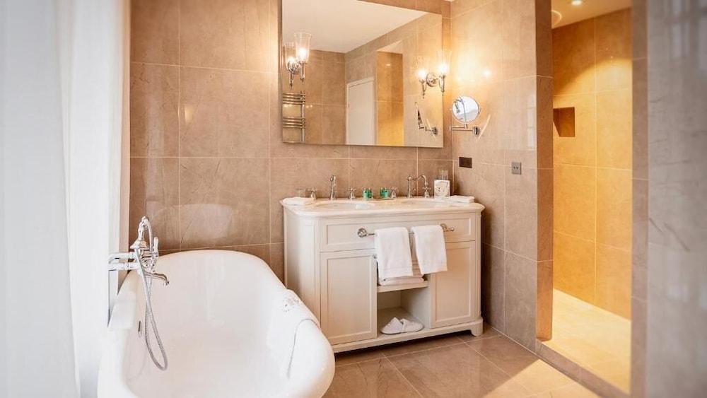 Abbaye de Villeneuve