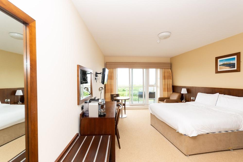 Strandhill Lodge and Suites