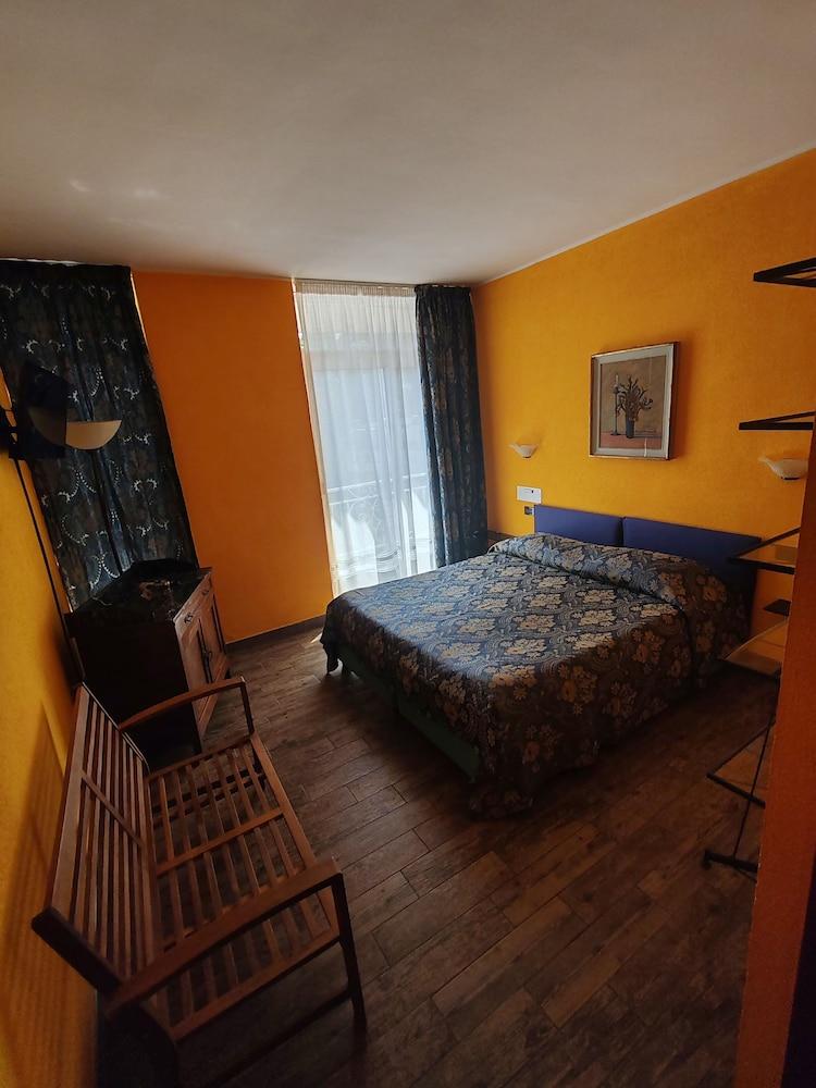 Hotel Panoramico lago d'Orta adults only