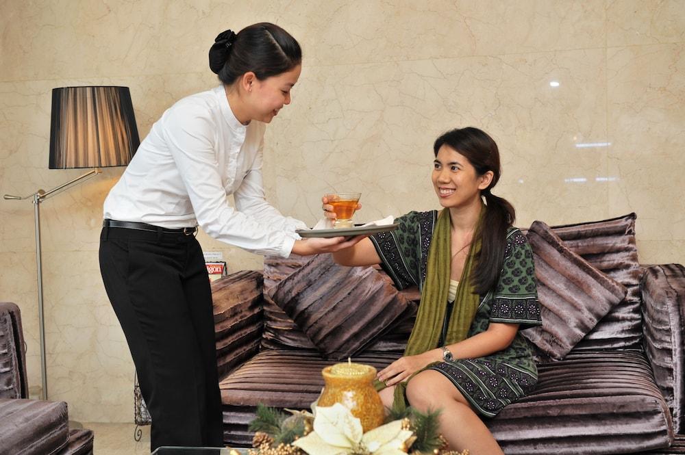 Sanouva Saigon Hotel