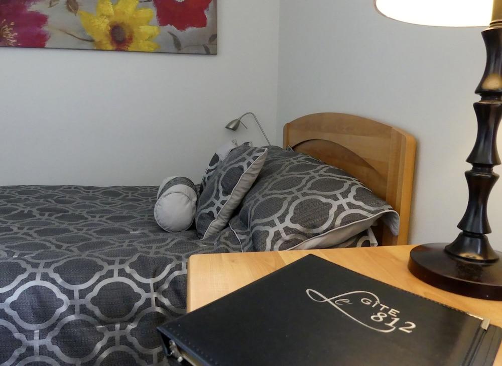 Gîte le 812 - Hostel