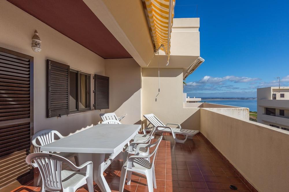 Iberlagos Apartments