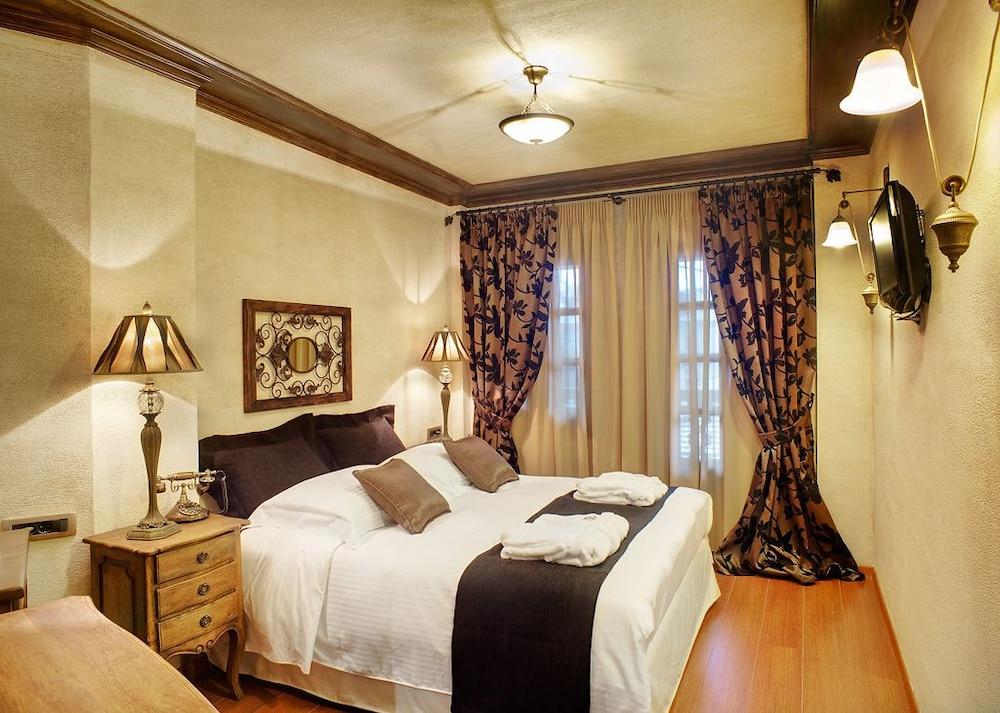 Aroma Dryos Eco & Design Hotel