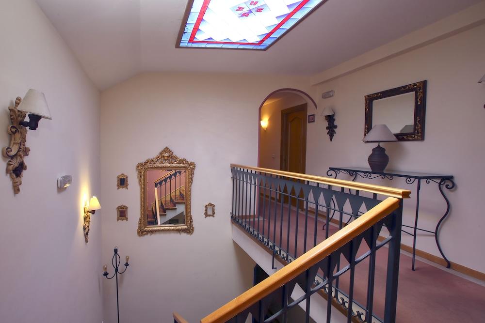 Hotel Arco San Vicente