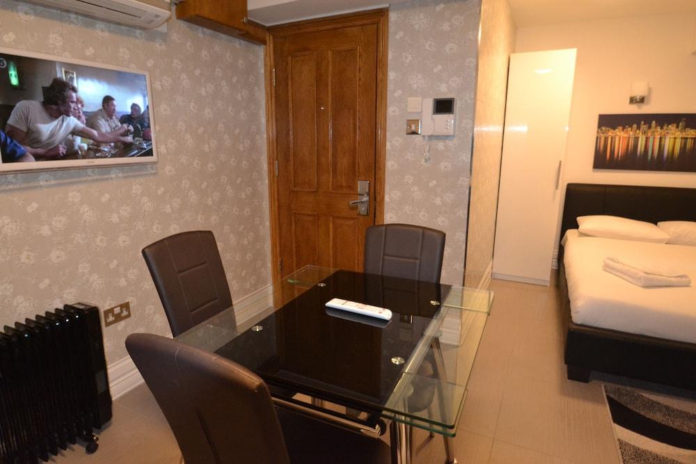 Paddington Apartments