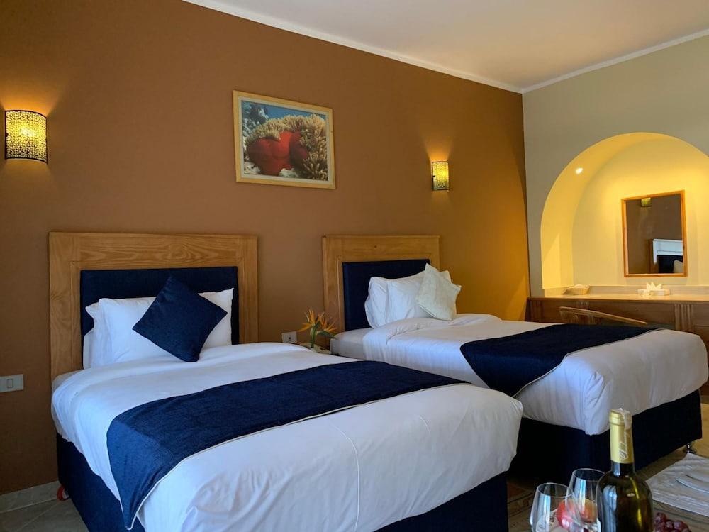 Tropitel Dahab Oasis Resort