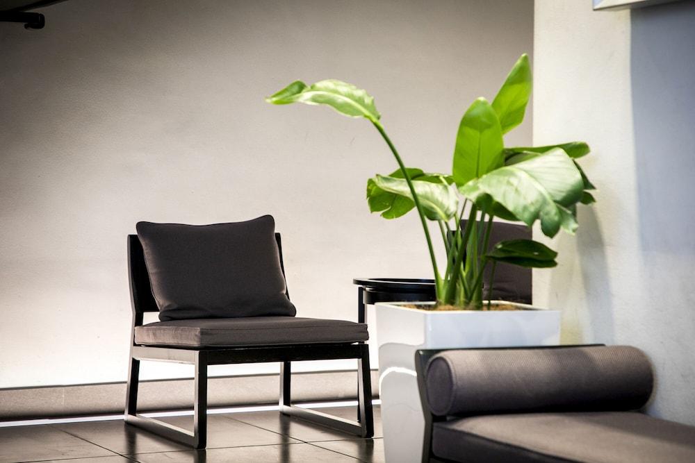 Residential Hotel B:CONTE Asakusa