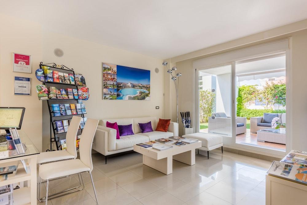 Apartamentos Cortijo del Mar Resort