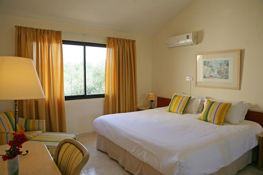 Club Aphrodite Erimi