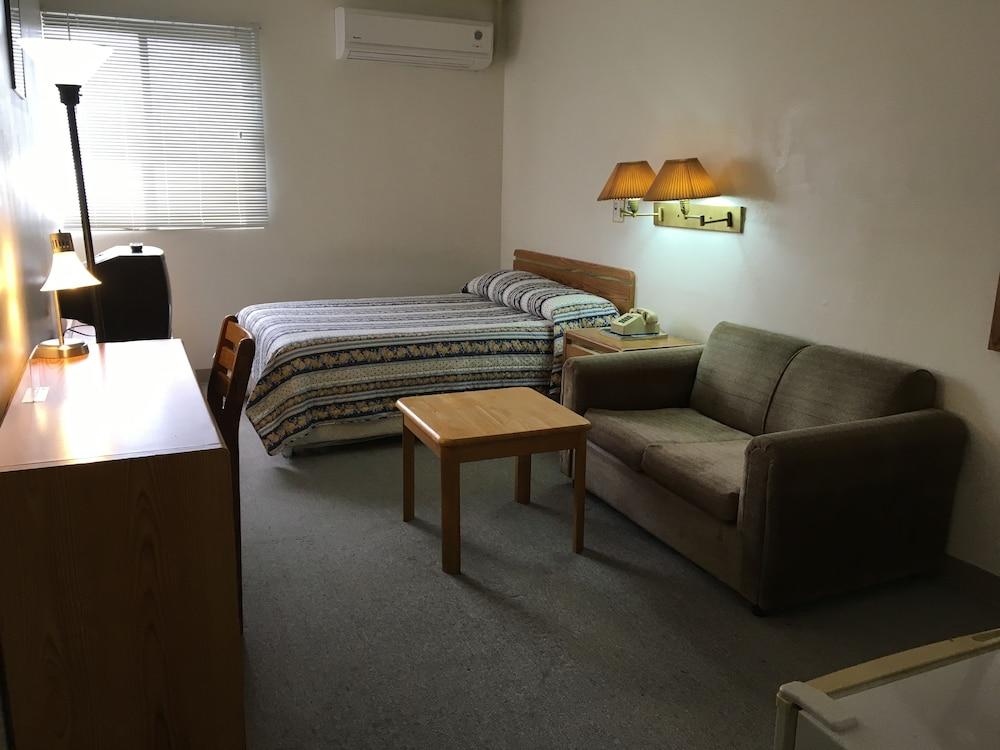 Tamuning Plaza Hotel