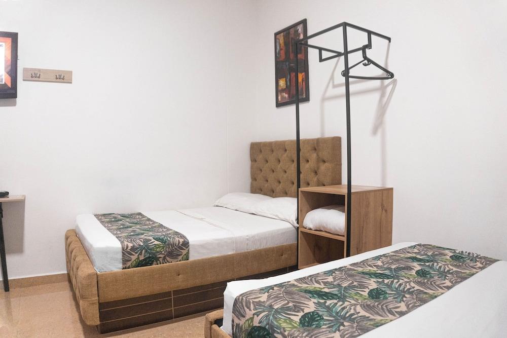 Hotel Central Plaza Medellin