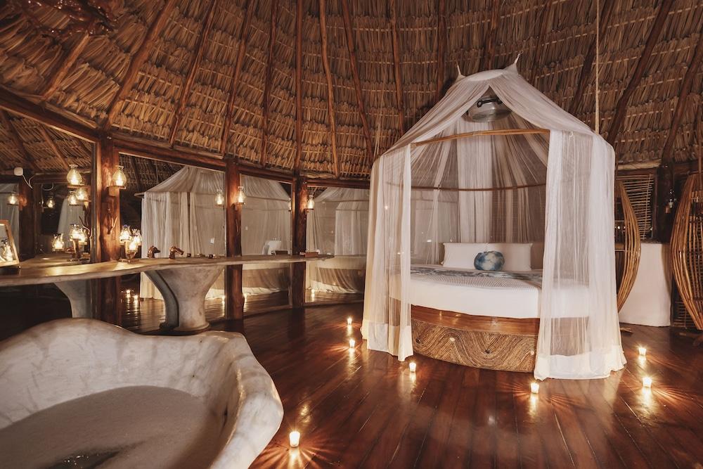 Azulik - Adults Only