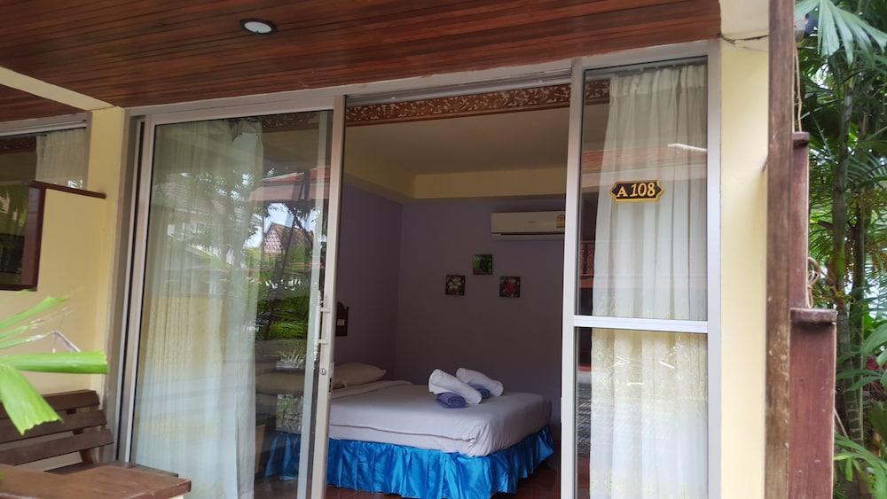 Grand Thai House Resort