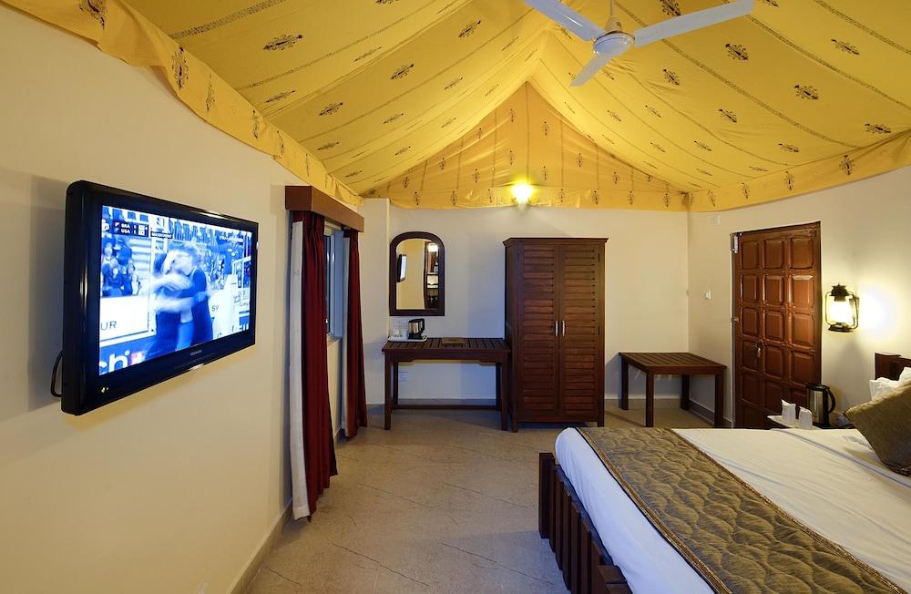 Niralidhani Ethnic Resort