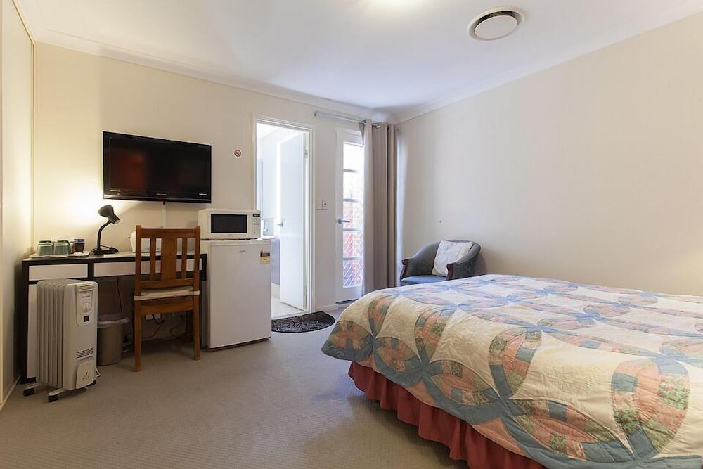 Arcadian Bed & Breakfast