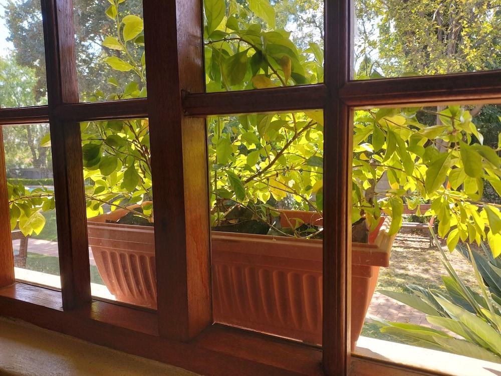 Strathavon Guest House